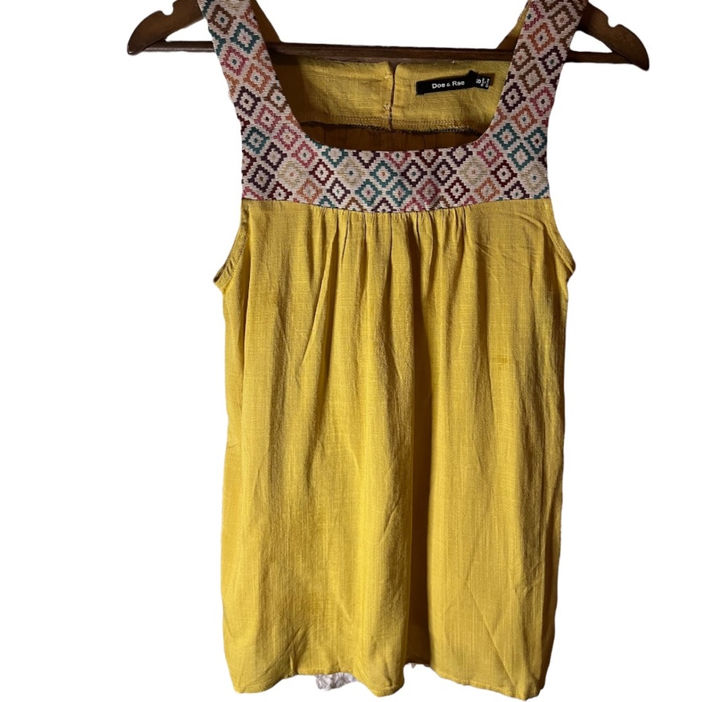 NWT Doe & Rae Aztec tank size small